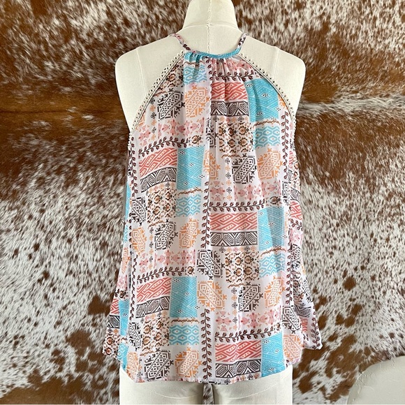 Sheer Summer top (multi pattern) - Picture 2 of 7